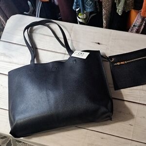 Scarleton Los Angeles Black Tote Bag with Matching Pouch